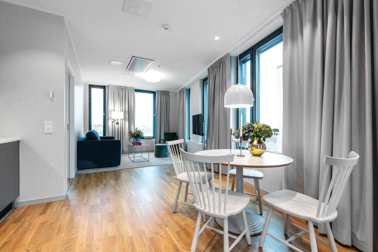 Biz Bromma 5*